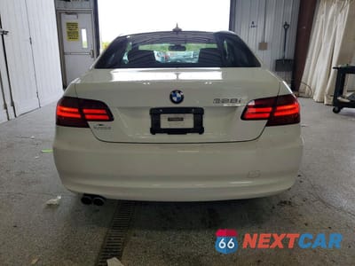 Zdjęcie 6 z 12 samochodu: 2012 BMW 328 XI VIN:WBAKF3C54CE974522 - miniatura