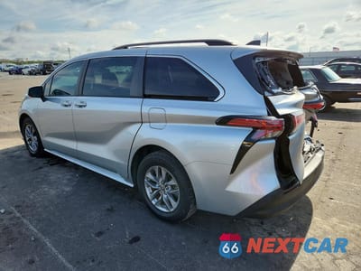 Drugie zdjęcie samochodu z przodu: 2022 TOYOTA SIENNA LE VIN:5TDKRKEC7NS083332 - miniatura