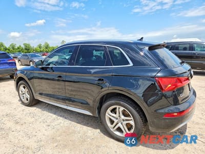Drugie zdjęcie samochodu z przodu: 2019 AUDI Q5 PREMIUM VIN:WA1ANAFY5K2045705 - miniatura
