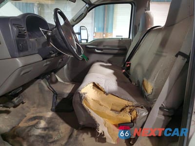 Zdjęcie 7 z 12 samochodu: 2005 FORD F350 SRW SUPER DUTY VIN:1FTWF31595EC02740 - miniatura