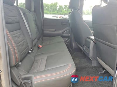 Zdjęcie 10 z 12 samochodu: 2026 NISSAN FRONTIER PRO-4X VIN:1N6ED1EK1TN638675 - miniatura