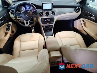 Zdjęcie 8 z 14 samochodu: 2015 MERCEDES-BENZ GLA 250 4MATIC VIN:WDCTG4GB4FJ088202 - miniatura