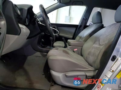 Zdjęcie 7 z 13 samochodu: 2009 TOYOTA RAV4 BASE VIN:JTMBF33V995010364 - miniatura