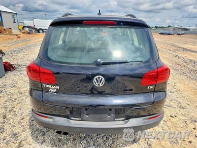 Zdjęcie 6 z 13 samochodu: 2016 VOLKSWAGEN TIGUAN S VIN:WVGAV7AX9GW501787 - miniatura