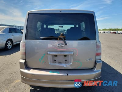 Zdjęcie 6 z 13 samochodu: 2006 TOYOTA SCION XB VIN:JTLKT324464119158 - miniatura
