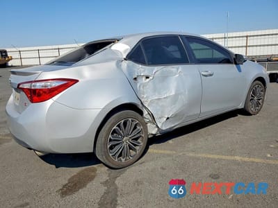 Trzecie zdjęcie samochodu z tyłu: 2016 TOYOTA COROLLA S PLUS VIN:5YFBURHE0GP376313 - miniatura