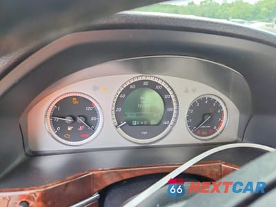 Zdjęcie 9 z 13 samochodu: 2011 MERCEDES-BENZ GLK 350 4MATIC VIN:WDCGG8HB0BF606679 - miniatura