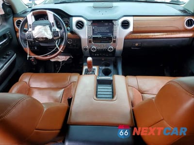 Zdjęcie 8 z 13 samochodu: 2021 TOYOTA TUNDRA 1794 EDITION VIN:5TFAY5F14MX011607 - miniatura