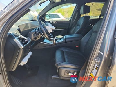 Zdjęcie 7 z 14 samochodu: 2024 BMW X5 XDRIVE40I VIN:5UX23EU05R9V08883 - miniatura