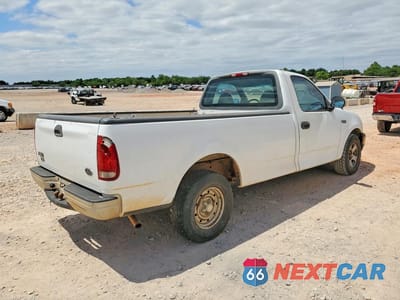 Trzecie zdjęcie samochodu z tyłu: 2000 FORD F150 VIN:1FTZF1723YNB76381 - miniatura