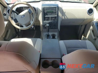 Zdjęcie 8 z 13 samochodu: 2006 FORD EXPLORER XLT VIN:1FMEU73E26UA91439 - miniatura