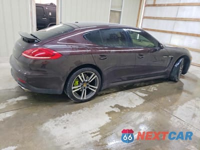 Trzecie zdjęcie samochodu z tyłu: 2014 PORSCHE PANAMERA S HYBRID VIN:WP0AD2A71EL044191 - miniatura