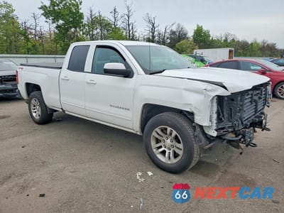 Czwarte zdjęcie samochodu z boku: 2019 CHEVROLET SILVERADO LD K1500 LT VIN:2GCVKPEC4K1128941 - miniatura