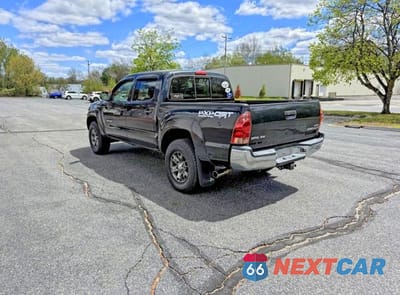 Trzecie zdjęcie samochodu z tyłu: 2006 TOYOTA TACOMA DOUBLE CAB VIN:5TELU42N36Z297520 - miniatura