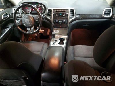 Zdjęcie 8 z 13 samochodu: 2013 JEEP GRAND CHEROKEE LAREDO VIN:1C4RJFAGXDC505311 - miniatura