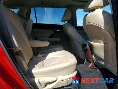 Zdjęcie 11 z 13 samochodu: 2021 TOYOTA HIGHLANDER HYBRID XLE VIN:5TDGBRCH3MS514474 - miniatura