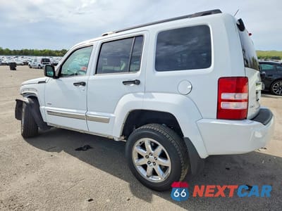Drugie zdjęcie samochodu z przodu: 2012 JEEP LIBERTY SPORT VIN:1C4PJMAKXCW181483 - miniatura