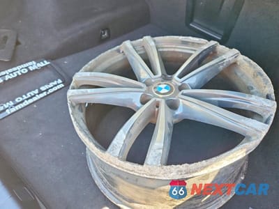 Zdjęcie 12 z 13 samochodu: 2018 BMW 750 XI VIN:WBA7F2C56JG424269 - miniatura