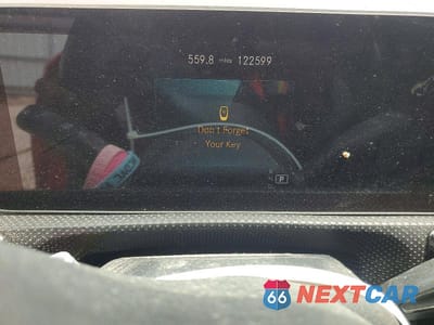 Zdjęcie 9 z 12 samochodu: 2020 MERCEDES-BENZ A 220 4MATIC VIN:WDD3G4FB4LW037925 - miniatura