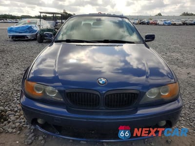 Piąte zdjęcie samochodu w środku: 2004 BMW 325 CI VIN:WBABW33434PL29857 - miniatura