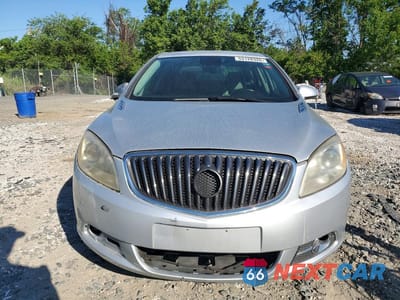 Piąte zdjęcie samochodu w środku: 2014 BUICK VERANO VIN:1G4PP5SK4E4180729 - miniatura