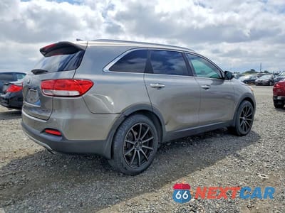 Trzecie zdjęcie samochodu z tyłu: 2016 KIA SORENTO EX VIN:5XYPH4A55GG092719 - miniatura