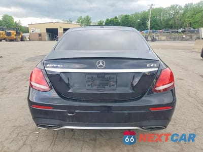 Zdjęcie 6 z 13 samochodu: 2017 MERCEDES-BENZ E 43 4MATIC AMG VIN:WDDZF6EB6HA252222 - miniatura