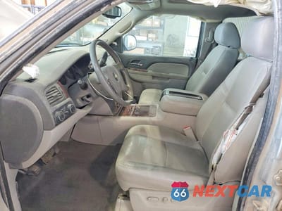 Zdjęcie 7 z 12 samochodu: 2013 CHEVROLET AVALANCHE LTZ VIN:3GNTKGE70DG328050 - miniatura