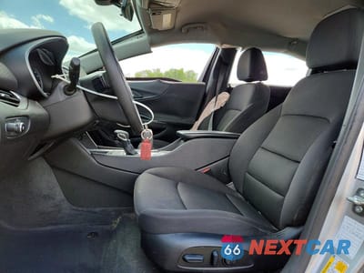 Zdjęcie 7 z 12 samochodu: 2022 CHEVROLET MALIBU LT VIN:1G1ZD5ST1NF156478 - miniatura