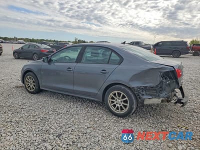 Drugie zdjęcie samochodu z przodu: 2011 VOLKSWAGEN JETTA SE VIN:3VWDX7AJ7BM387396 - miniatura