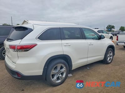 Trzecie zdjęcie samochodu z tyłu: 2016 TOYOTA HIGHLANDER LIMITED VIN:5TDDKRFH9GS243973 - miniatura