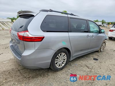 Trzecie zdjęcie samochodu z tyłu: 2016 TOYOTA SIENNA XLE 8-PASSENGER VIN:5TDYK3DCXGS738656 - miniatura