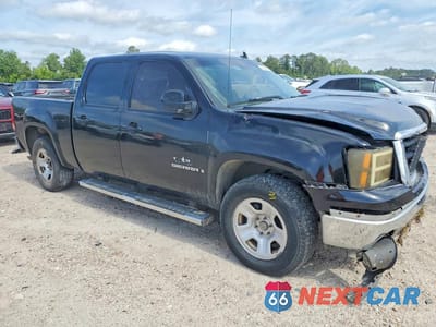 Czwarte zdjęcie samochodu z boku: 2007 GMC NEW SIERRA K1500 VIN:2GTEK13M071574116 - miniatura