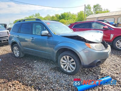 Czwarte zdjęcie samochodu z boku: 2011 SUBARU FORESTER 2.5X PREMIUM VIN:JF2SHBDC7BH733895 - miniatura