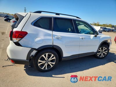 Trzecie zdjęcie samochodu z tyłu: 2021 SUBARU FORESTER LIMITED VIN:JF2SKAUC9MH421138 - miniatura