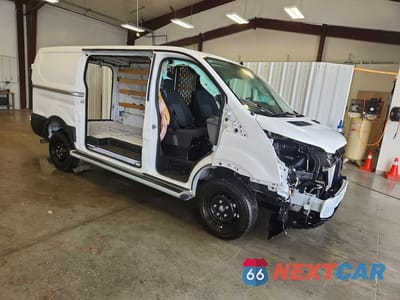 Czwarte zdjęcie samochodu z boku: 2025 FORD TRANSIT T-250 VIN:1FTBR1Y89SKA55827 - miniatura