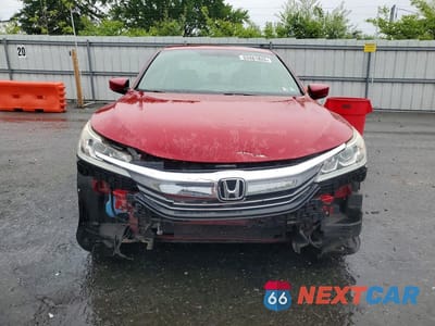 Piąte zdjęcie samochodu w środku: 2017 HONDA ACCORD SPORT SPECIAL EDITION VIN:1HGCR2F19HA073213 - miniatura