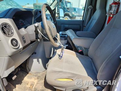 Zdjęcie 7 z 11 samochodu: 2016 FORD E350 BOX TRUCK VIN:1FDWE3FL7GDC13038 - miniatura