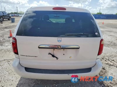 Zdjęcie 6 z 13 samochodu: 2006 CHRYSLER TOWN & COUNTRY VIN:1A4GP45R26B753741 - miniatura