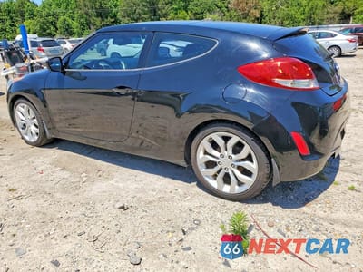 Drugie zdjęcie samochodu z przodu: 2015 HYUNDAI VELOSTER BASE VIN:KMHTC6AD8FU225465 - miniatura