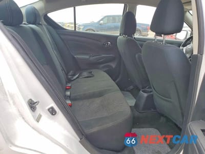 Zdjęcie 10 z 12 samochodu: 2019 NISSAN VERSA SV VIN:3N1CN7AP4KL850788 - miniatura