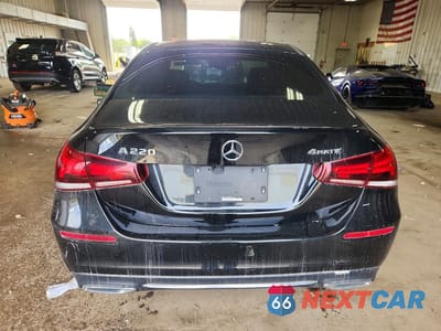 Zdjęcie 6 z 12 samochodu: 2019 MERCEDES-BENZ A 220 4MATIC VIN:WDD3G4FB2KW001732 - miniatura