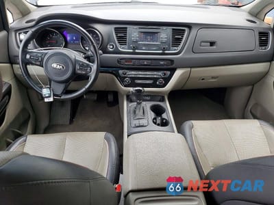 Zdjęcie 8 z 13 samochodu: 2017 KIA SEDONA LX VIN:KNDMB5C13H6230489 - miniatura