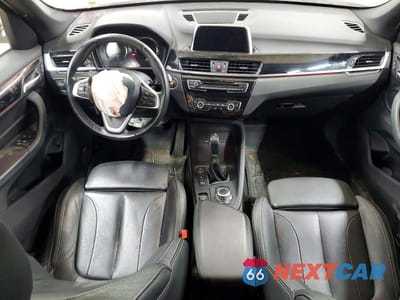 Zdjęcie 8 z 13 samochodu: 2018 BMW X1 XDRIVE28I VIN:WBXHT3C36J5L30928 - miniatura