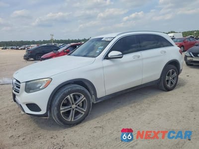 2016 MERCEDES-BENZ GLC 300 WDC0G4JB4GF093772 - główne zdjęcie licytacji z USA - miniatura