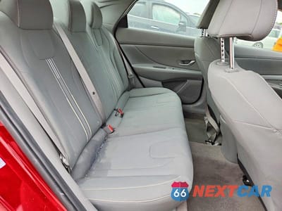 Zdjęcie 10 z 12 samochodu: 2023 HYUNDAI ELANTRA SEL VIN:KMHLM4AG7PU581550 - miniatura