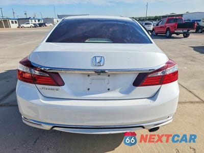 Zdjęcie 6 z 13 samochodu: 2016 HONDA ACCORD LX VIN:1HGCR2F30GA112576 - miniatura