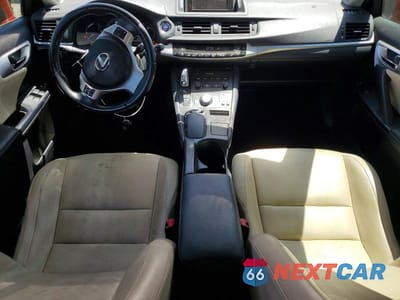 Zdjęcie 8 z 12 samochodu: 2012 LEXUS CT 200 VIN:JTHKD5BH4C2090077 - miniatura