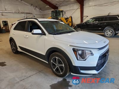 Czwarte zdjęcie samochodu z boku: 2024 KIA NIRO EX VIN:KNDCS3LF9R5127760 - miniatura
