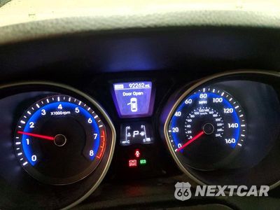 Zdjęcie 9 z 13 samochodu: 2013 HYUNDAI ELANTRA GT BASE VIN:KMHD35LE0DU025777 - miniatura